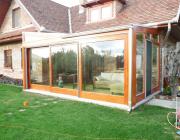 T30, Faszerkezetű télikert emelő toló erkélyajtóval és üvegfedéssel