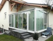 T49, Alumínium szerkezetű télikert tolóajtóval, üvegtetővel, függönnyel